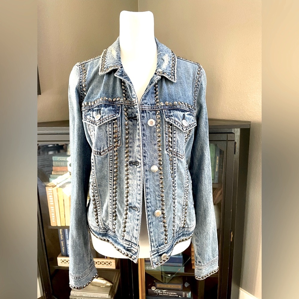 American Eagle Outfitters Studded Denim Jacket Size Small